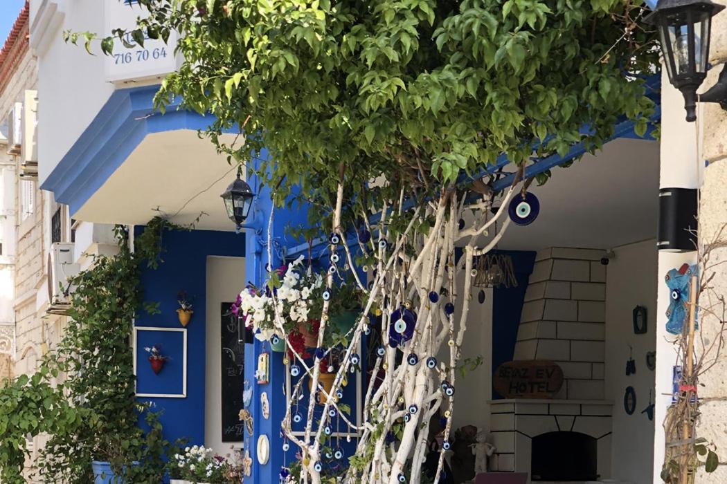 Beyaz Ev Hotel Alacati Exterior photo